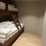 Pa *